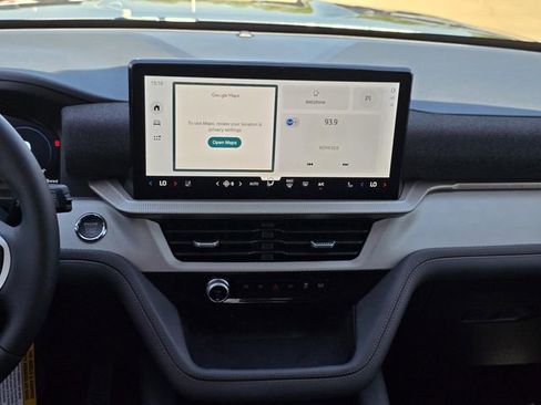 New 2026 Ford Explorer Active image 12