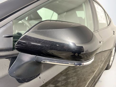 Used 2025 Toyota Camry LE FWD image 13