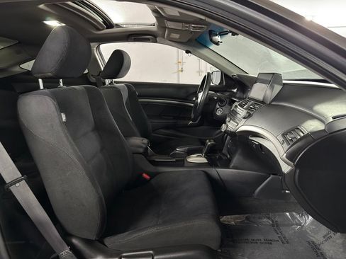 Used 2012 Honda Accord EX image 19