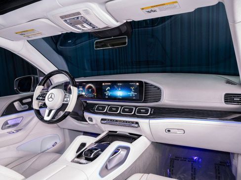 Certified 2023 Mercedes-Benz Maybach GLS 600 4MATIC image 15