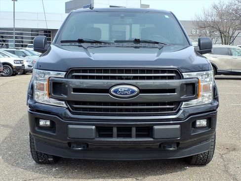 Used 2019 Ford F150 XLT w/ Equipment Group 302A Luxury image 8