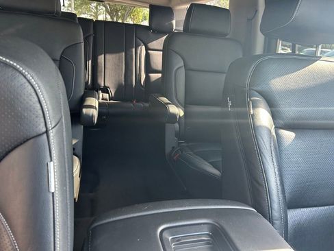 Used 2019 Chevrolet Suburban Premier w/ RST Edition RWD image 38