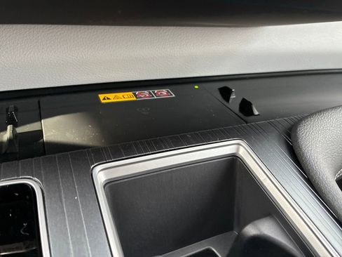 New 2026 Toyota Sienna XLE image 29