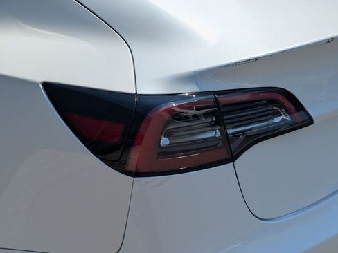 Used 2023 Tesla Model 3 Performance AWD/4WD image 11
