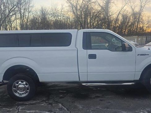 Used 2010 Ford F150 XL image 4