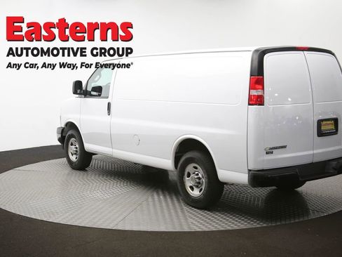 Used 2021 Chevrolet Express 2500 image 62