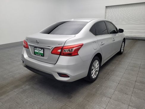 Used 2019 Nissan Sentra SV image 9