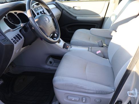 Used 2007 Toyota Highlander 2WD image 38