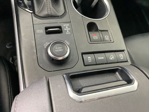 Used 2021 Toyota Highlander XSE image 24