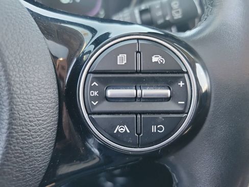 Used 2023 Kia Soul EX FWD image 19
