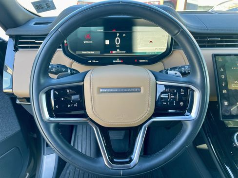 Used 2023 Land Rover Range Rover Sport SE image 21