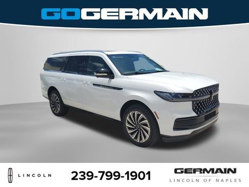 New 2026 Lincoln Navigator L Black Label AWD/4WD image 6