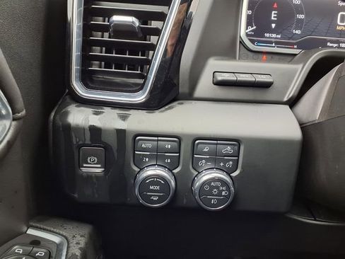 Used 2024 GMC Sierra 1500 Denali w/ Technology Package AWD/4WD image 76