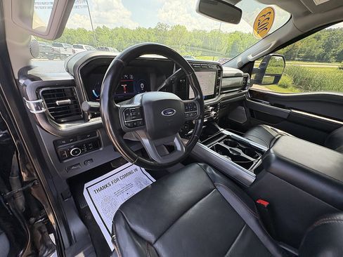 Used 2023 Ford F250 Lariat AWD/4WD image 30