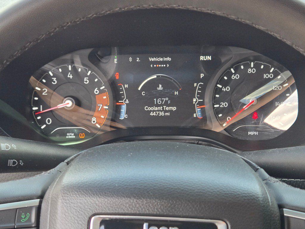 Used 2024 Jeep Compass Latitude w/ Altitude Special Edition AWD/4WD image 31