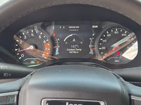 Used 2024 Jeep Compass Latitude w/ Altitude Special Edition AWD/4WD image 31