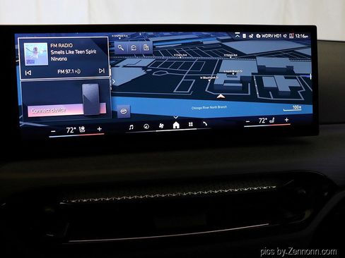 Used 2026 BMW 330i xDrive Sedan image 22