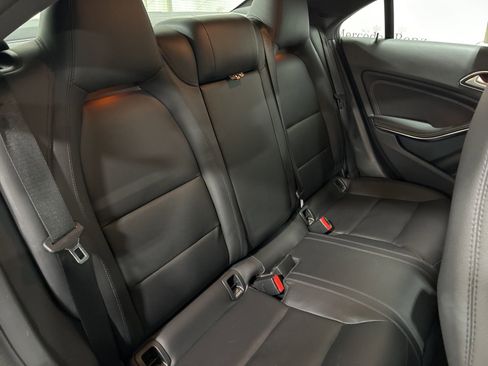Used 2014 Mercedes-Benz CLA 250 CLA 250 image 20