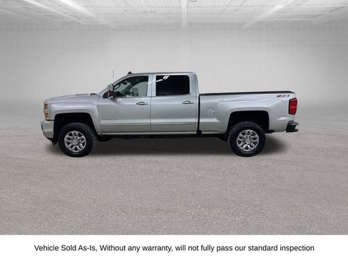 Used 2016 Chevrolet Silverado 2500 LTZ w/ Duramax Plus Package image 8