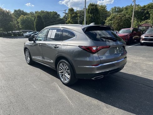 Used 2024 Acura MDX SH-AWD w/ Advance Package image 6