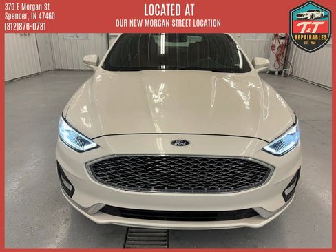 Used 2020 Ford Fusion Titanium FWD image 10
