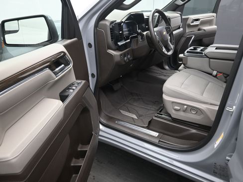 Certified 2024 Chevrolet Silverado 1500 LT w/ Protection Package image 15