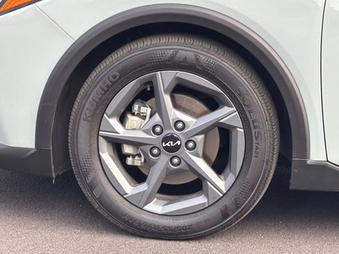 Certified 2025 Kia K4 LXS image 25