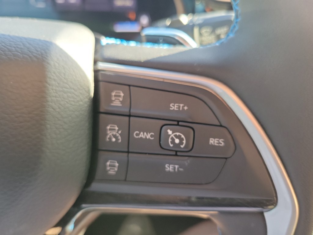 Used 2022 Jeep Grand Cherokee Trailhawk AWD/4WD image 21