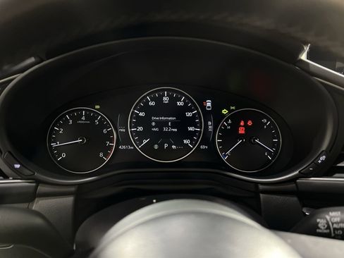 Used 2024 MAZDA MAZDA3 s FWD image 30