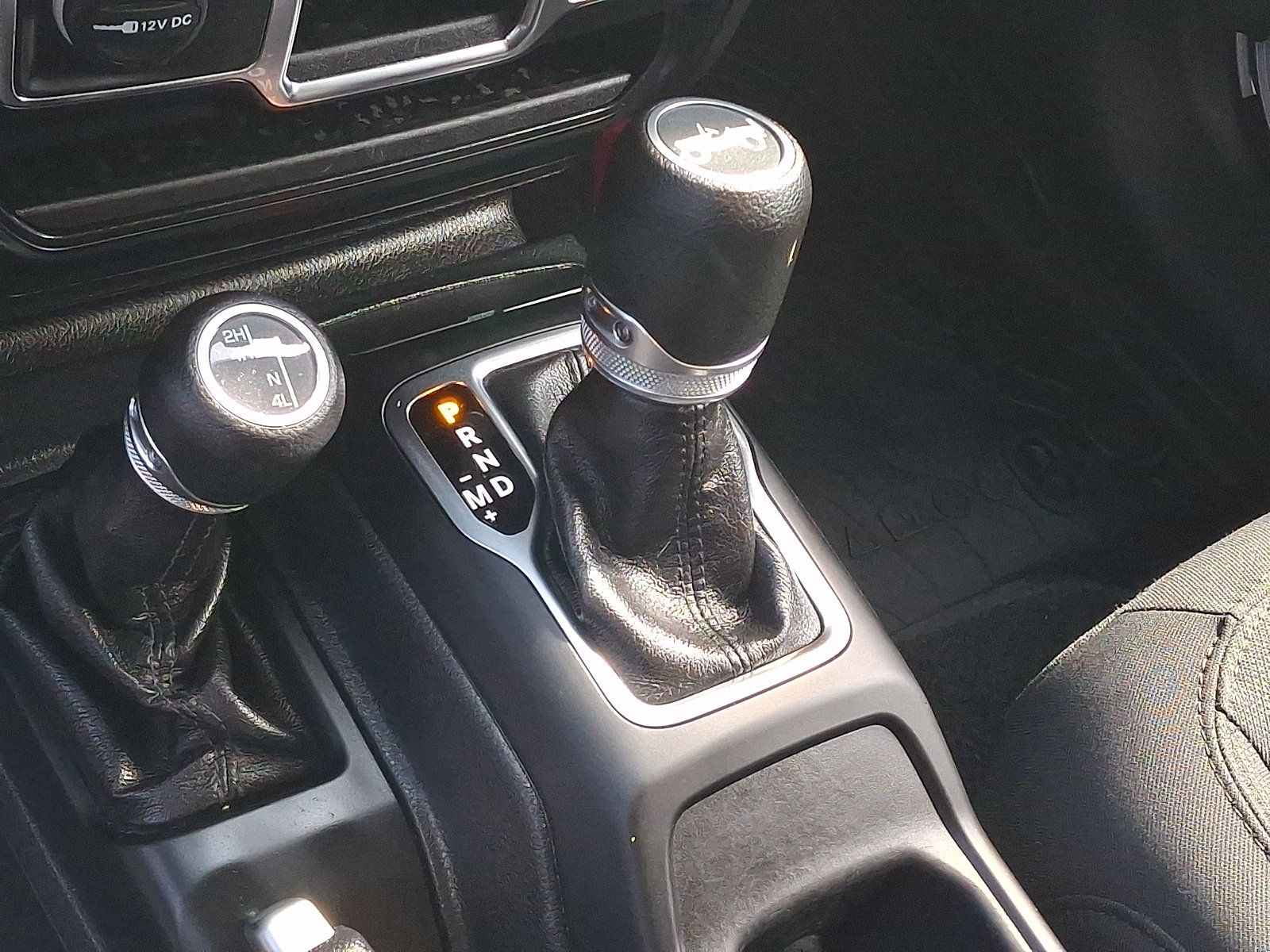Used 2019 Jeep Wrangler Unlimited Sport AWD/4WD image 15