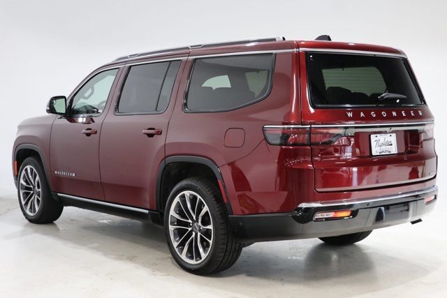 Used 2024 Jeep Wagoneer Series III w/ Premium Group I AWD/4WD image 5