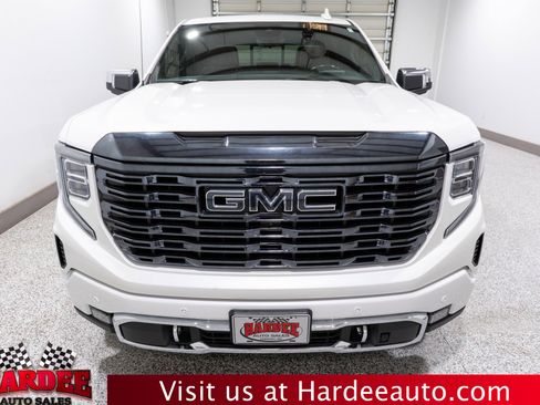 Used 2024 GMC Sierra 1500 Denali Ultimate image 7