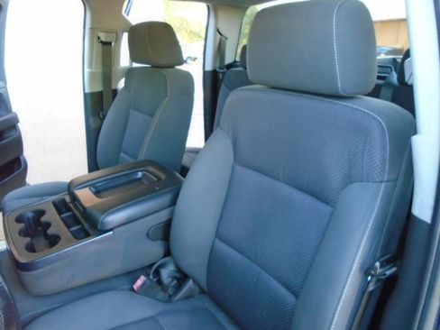 Used 2018 Chevrolet Silverado 1500 LT image 12