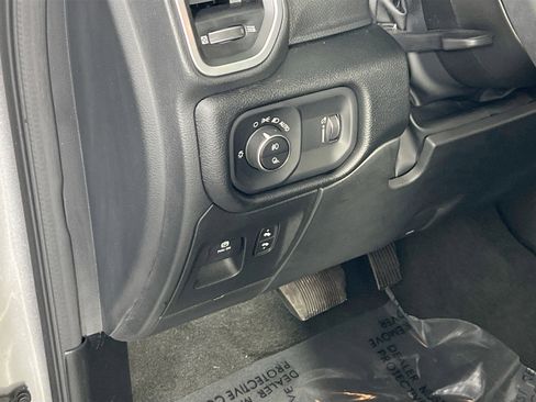 Used 2022 RAM 1500 Big Horn image 10