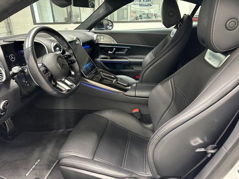 Used 2022 Mercedes-Benz SL 55 AMG 4MATIC image 24
