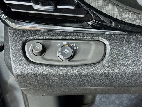 New 2026 Buick Envista Sport Touring w/ Convenience I Package FWD image 10