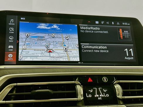 Used 2022 BMW X7 xDrive40i w/ Premium Package AWD/4WD image 15