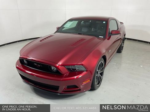 Used 2014 Ford Mustang GT Premium w/ Comfort Package RWD image 2