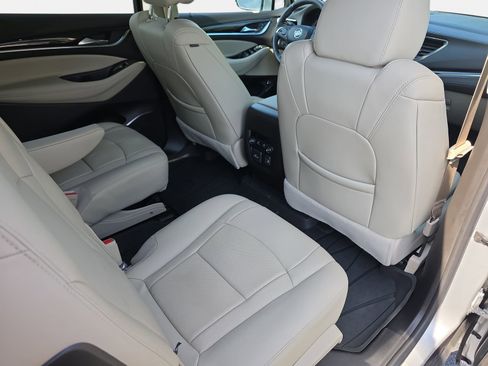 Used 2021 Buick Enclave Essence w/ Sound and Sites Package image 11