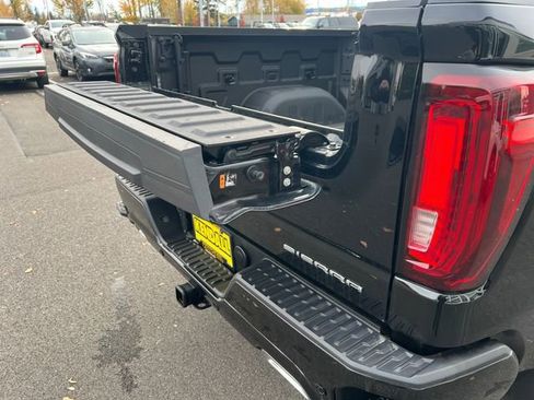 Used 2024 GMC Sierra 1500 Denali image 23