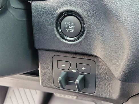 New 2026 Toyota Tundra SR5 image 28