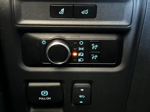 Used 2024 Ford Expedition Max XLT RWD image 42
