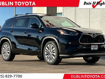 New 2026 Toyota Highlander Platinum