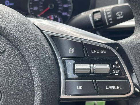 Used 2020 Kia Optima LX FWD image 18