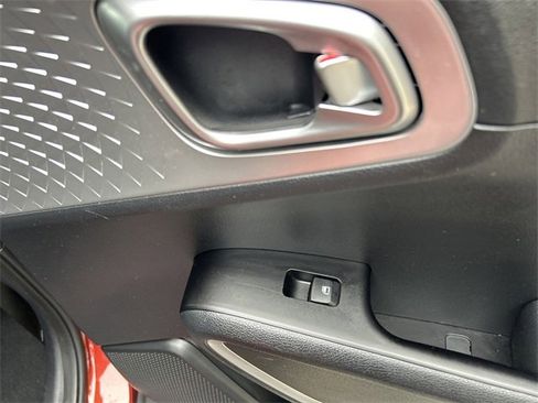 Certified 2022 Kia Soul LX w/ Technology Package image 21