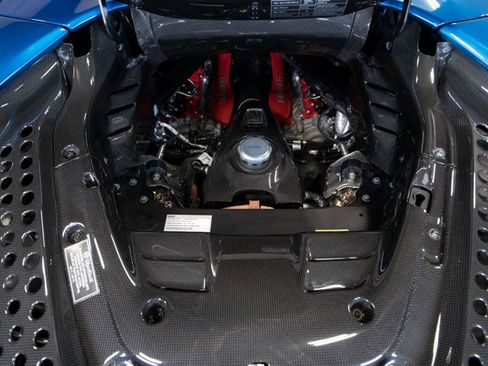 Used 2024 Ferrari SF90 Spider image 82