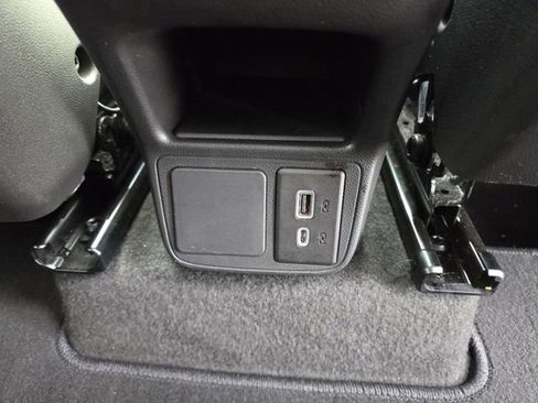 Certified 2023 Buick Encore GX Preferred w/ Cold Weather Comfort Package FWD image 14