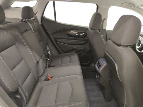 Used 2024 GMC Terrain SLE AWD/4WD image 21