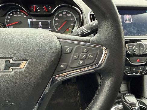 Used 2016 Chevrolet Cruze Premier FWD image 18