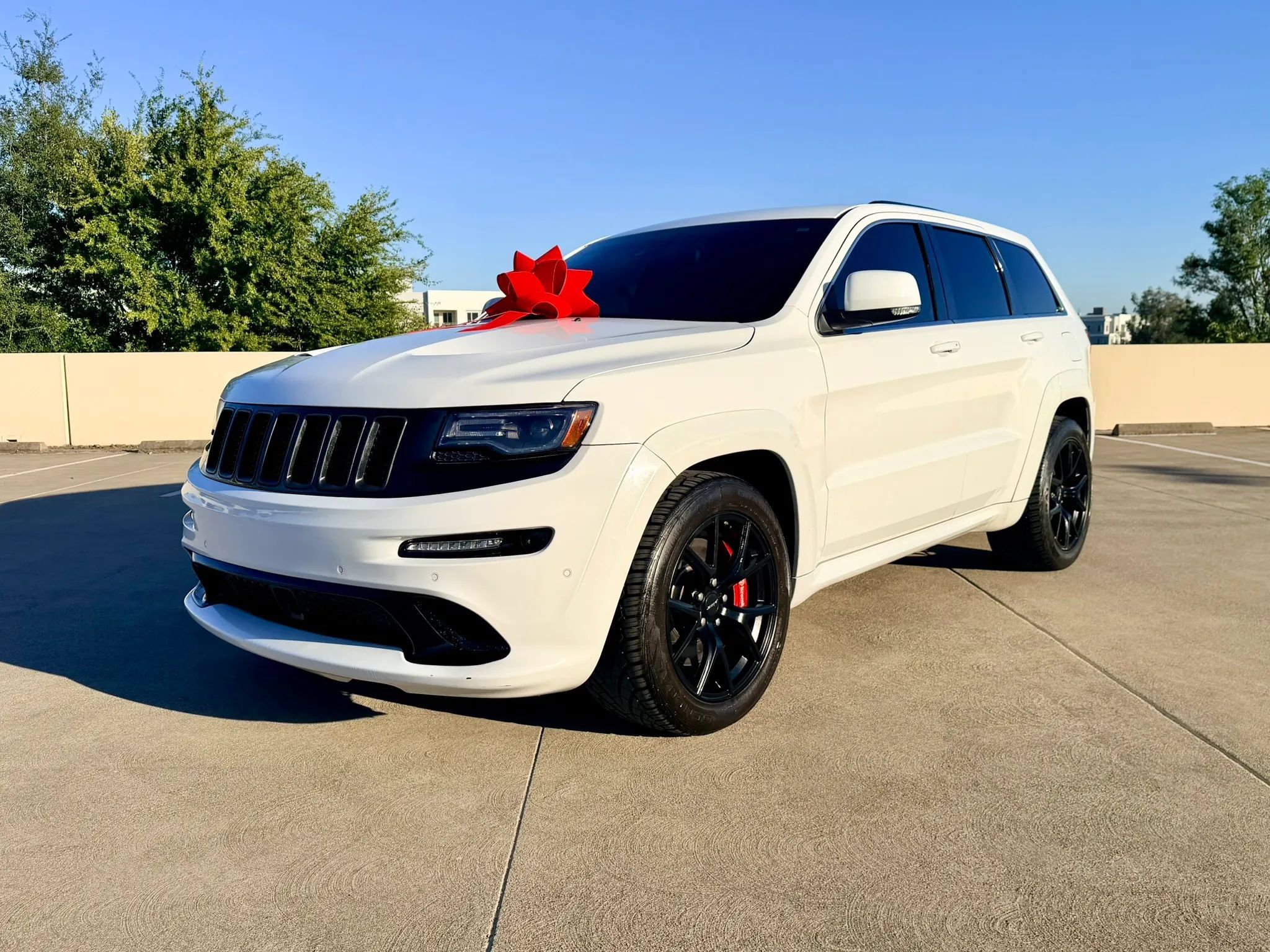 Used 2014 Jeep Grand Cherokee SRT w/ Trailer Tow Group IV AWD/4WD image 1